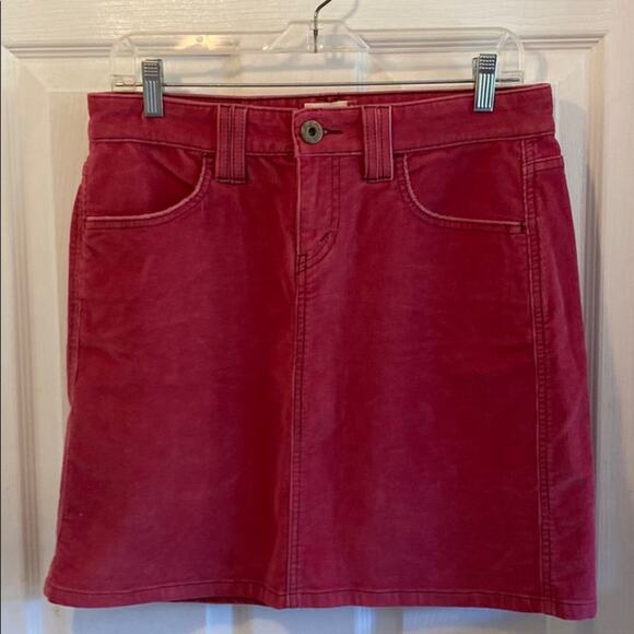 Levi’s pink 9 corduroy skirt - Picture 1 of 5